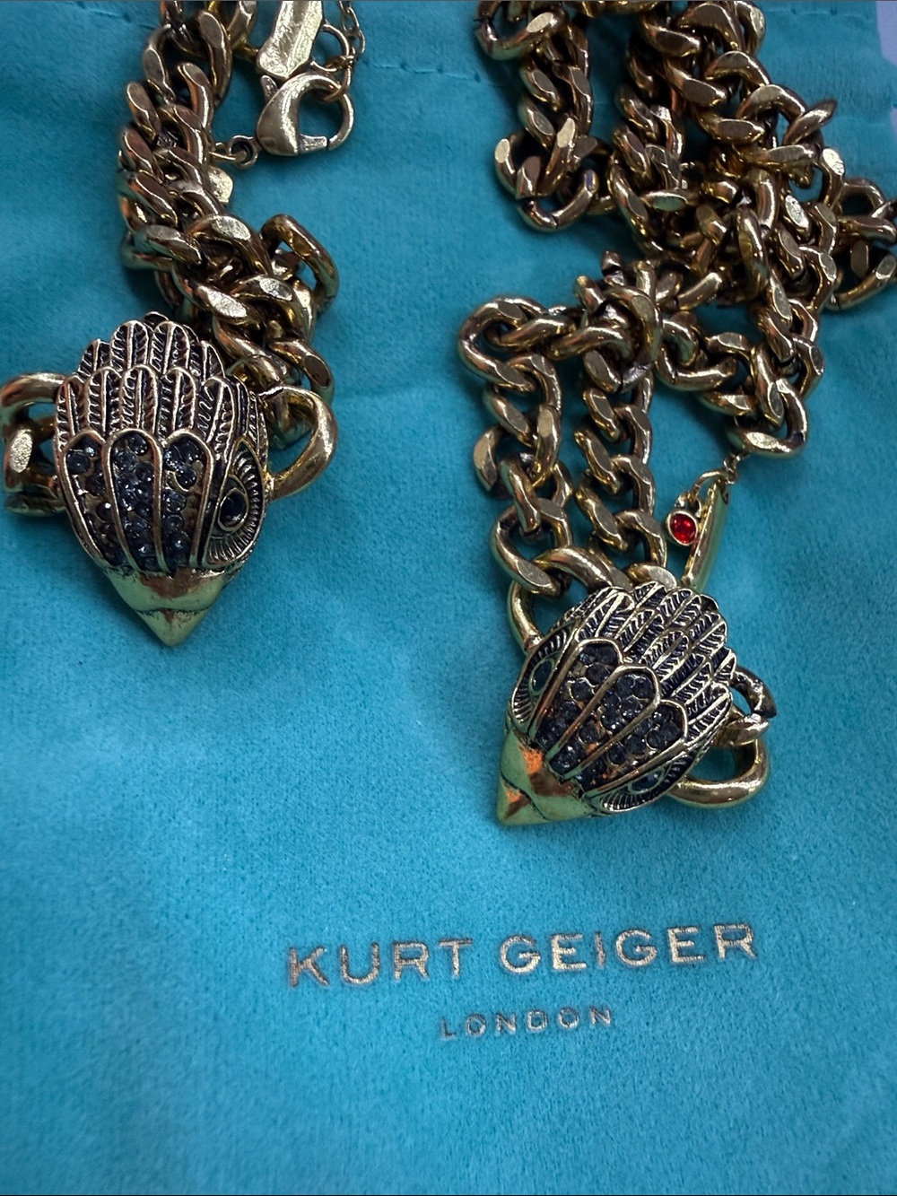 Gold Tone Chain Necklace and Bracelet Set with Bird Head Detail - Picture 2 of 3